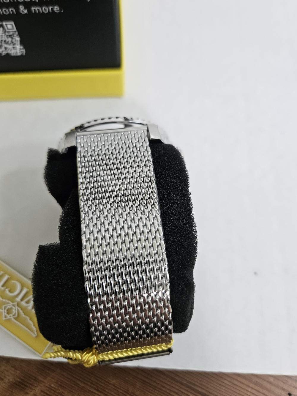 Invicta Men's Diver Style Stainless Steel Watch - Black Dial - Picture 7 of 16